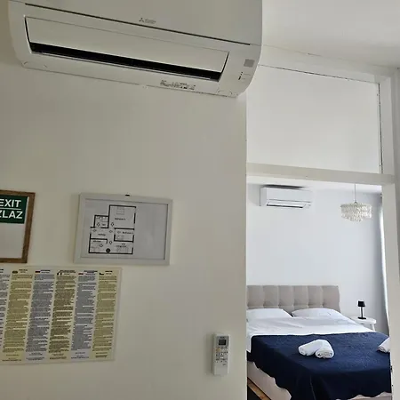 Frane Apartment *